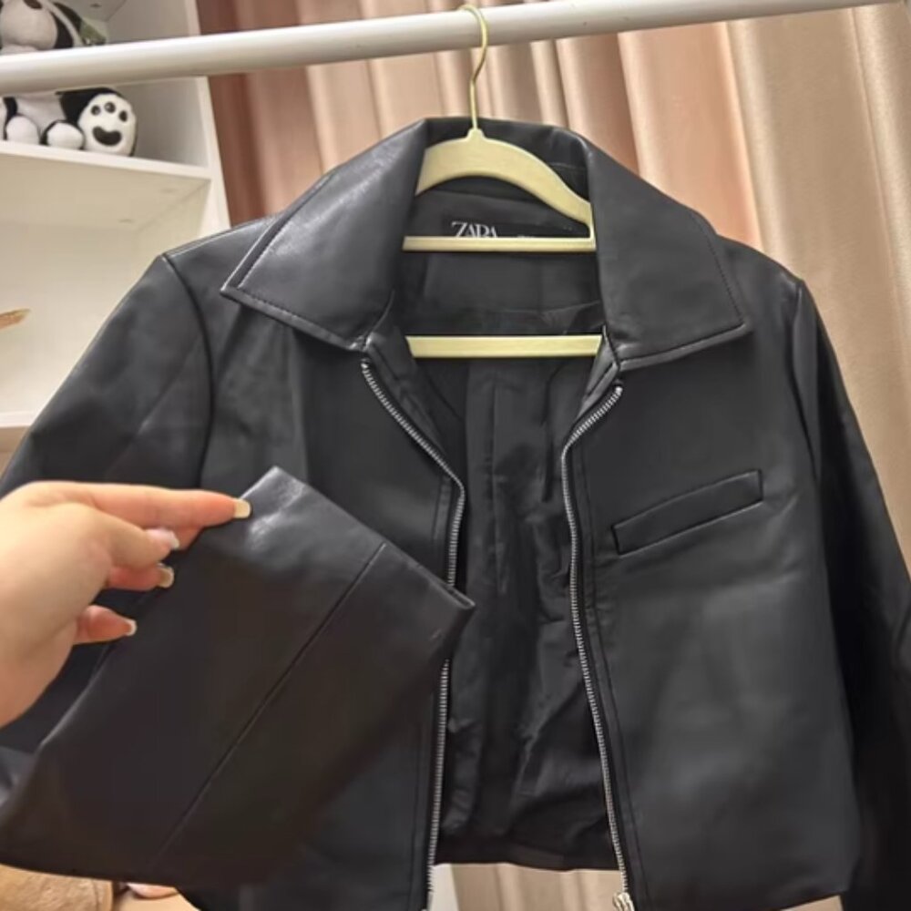ZARA black cropped leather jacket - Picture 1 of 3